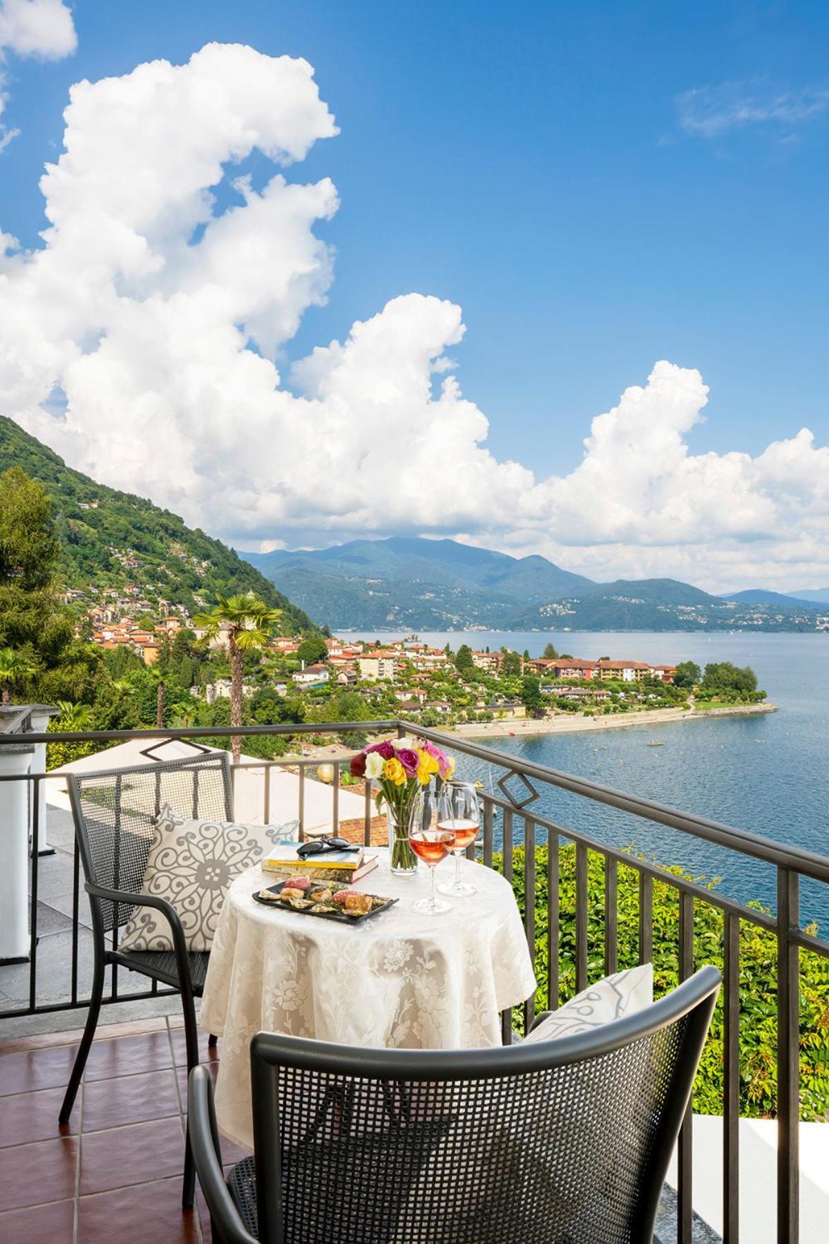 Hotel La Rondinella Каннеро-Ривьера Экстерьер фото